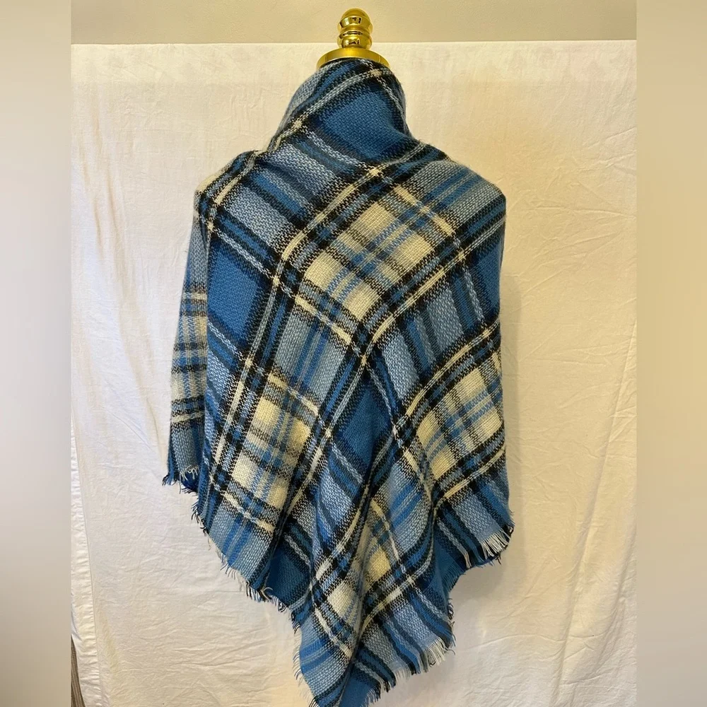 Blue Plaid Toggle Poncho Cape Fringe Hem Cozy Blanket Wrap Shawl OS